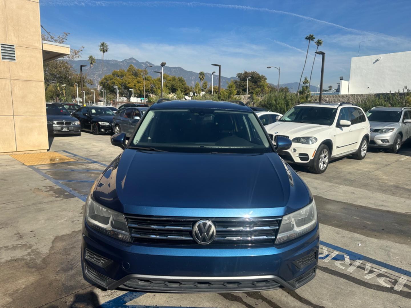 2018 BLUE Volkswagen Tiguan (3VV3B7AX8JM) , AUTOMATIC transmission, located at 30 S. Berkeley Avenue, Pasadena, CA, 91107, (626) 248-7567, 34.145447, -118.109398 - Photo#5